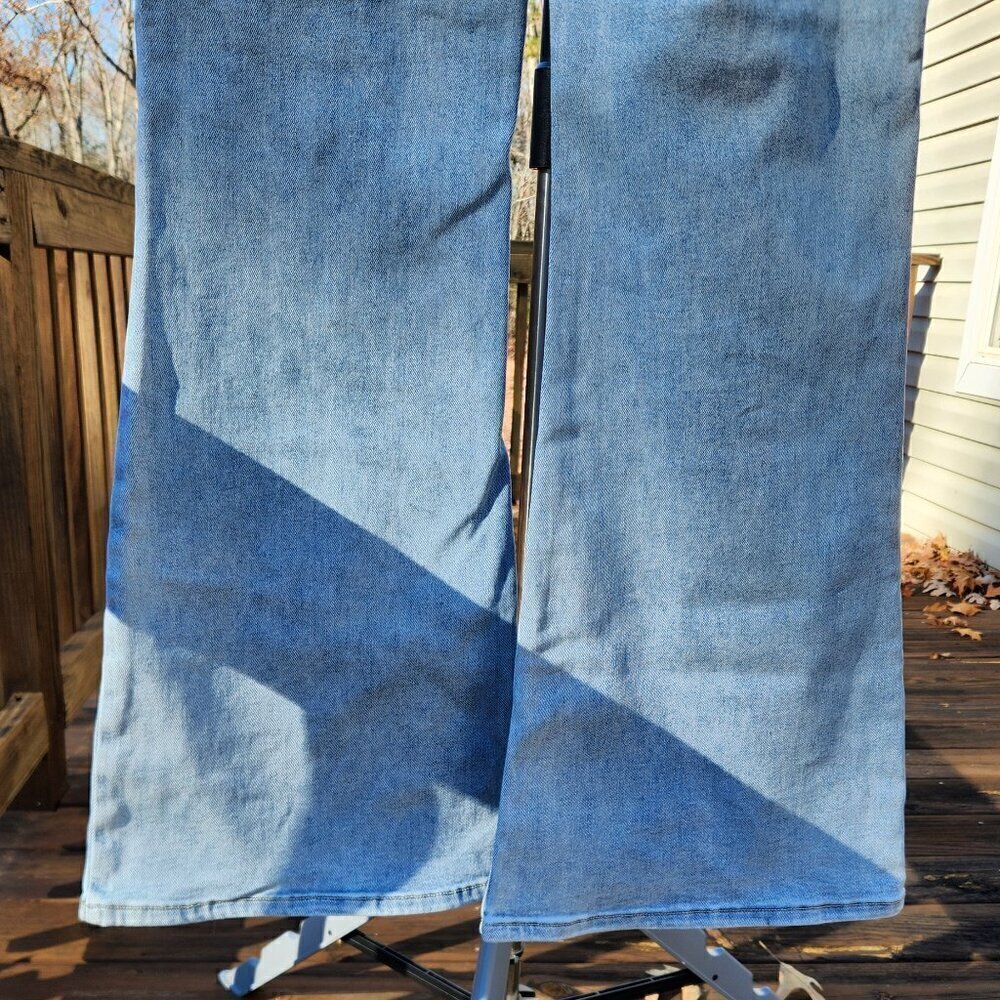 New NWT Risen High Rise Wide Leg Flare Jeans Women’s Size 15 / 32 Stretch - Picture 4 of 9